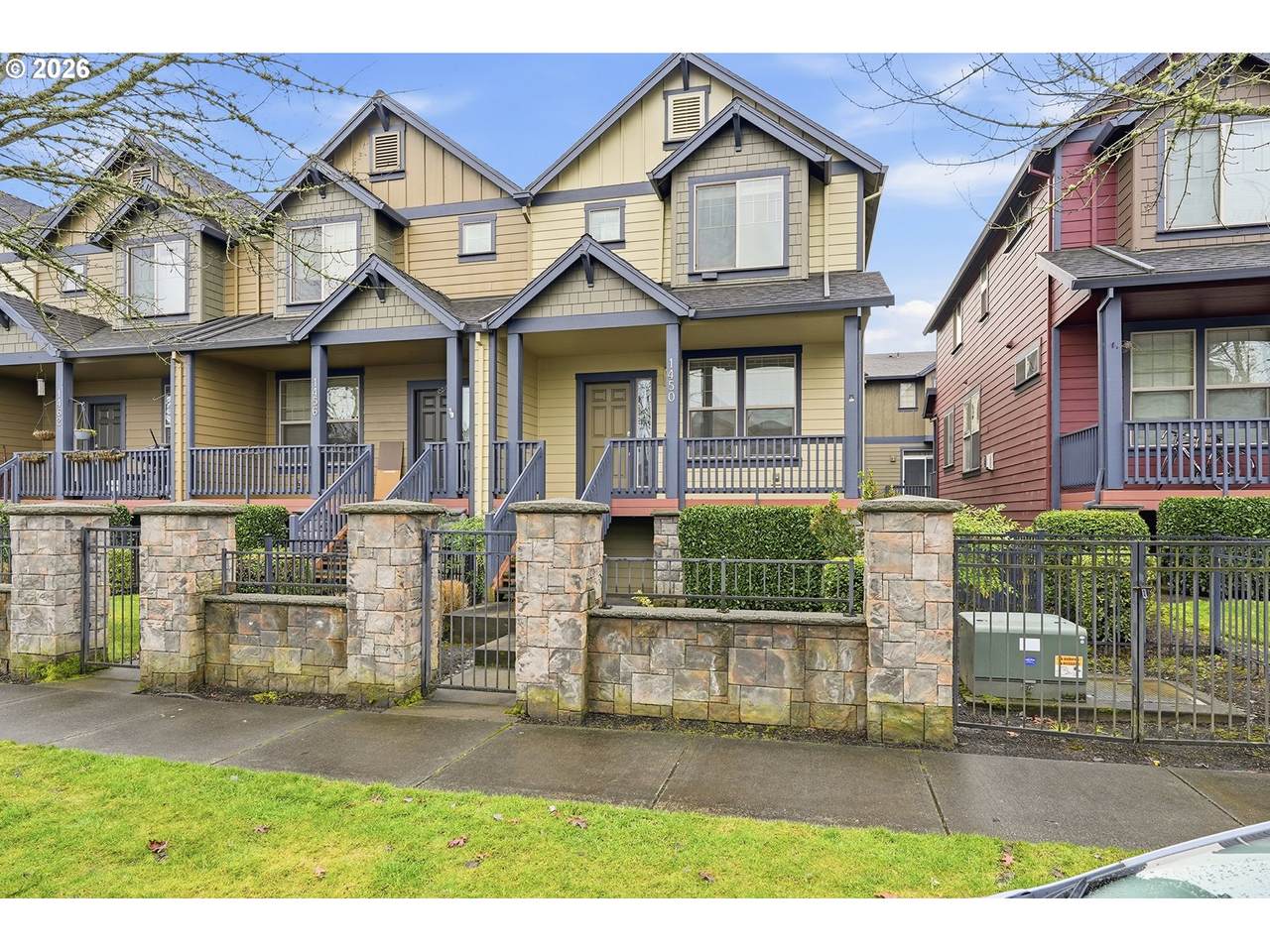 1450 Edgefield St - Photo 1