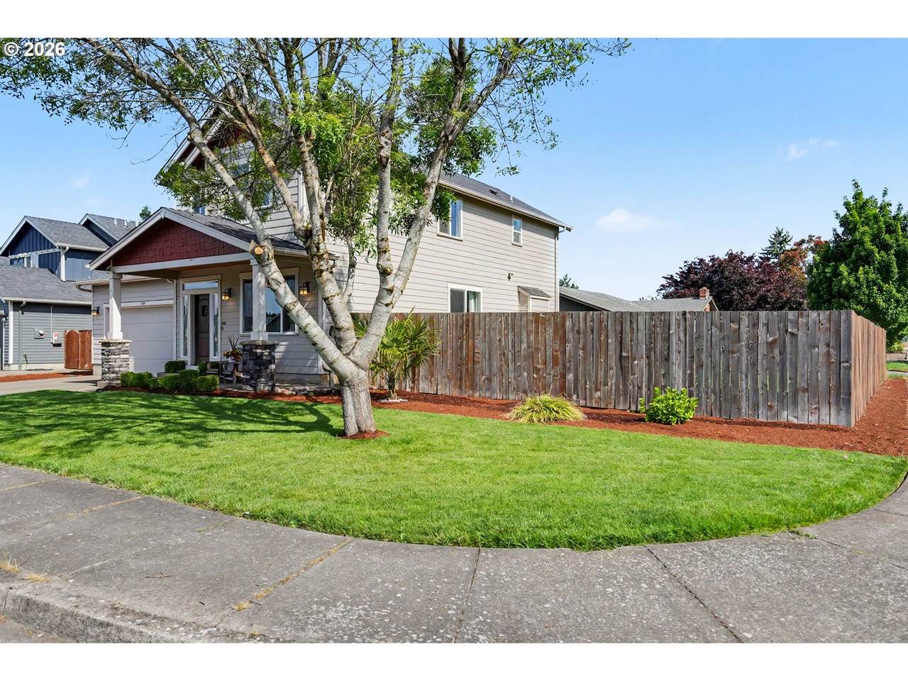 https://bt-photos.global.ssl.fastly.net/portland/1280_boomver_1_164185014-2.jpg