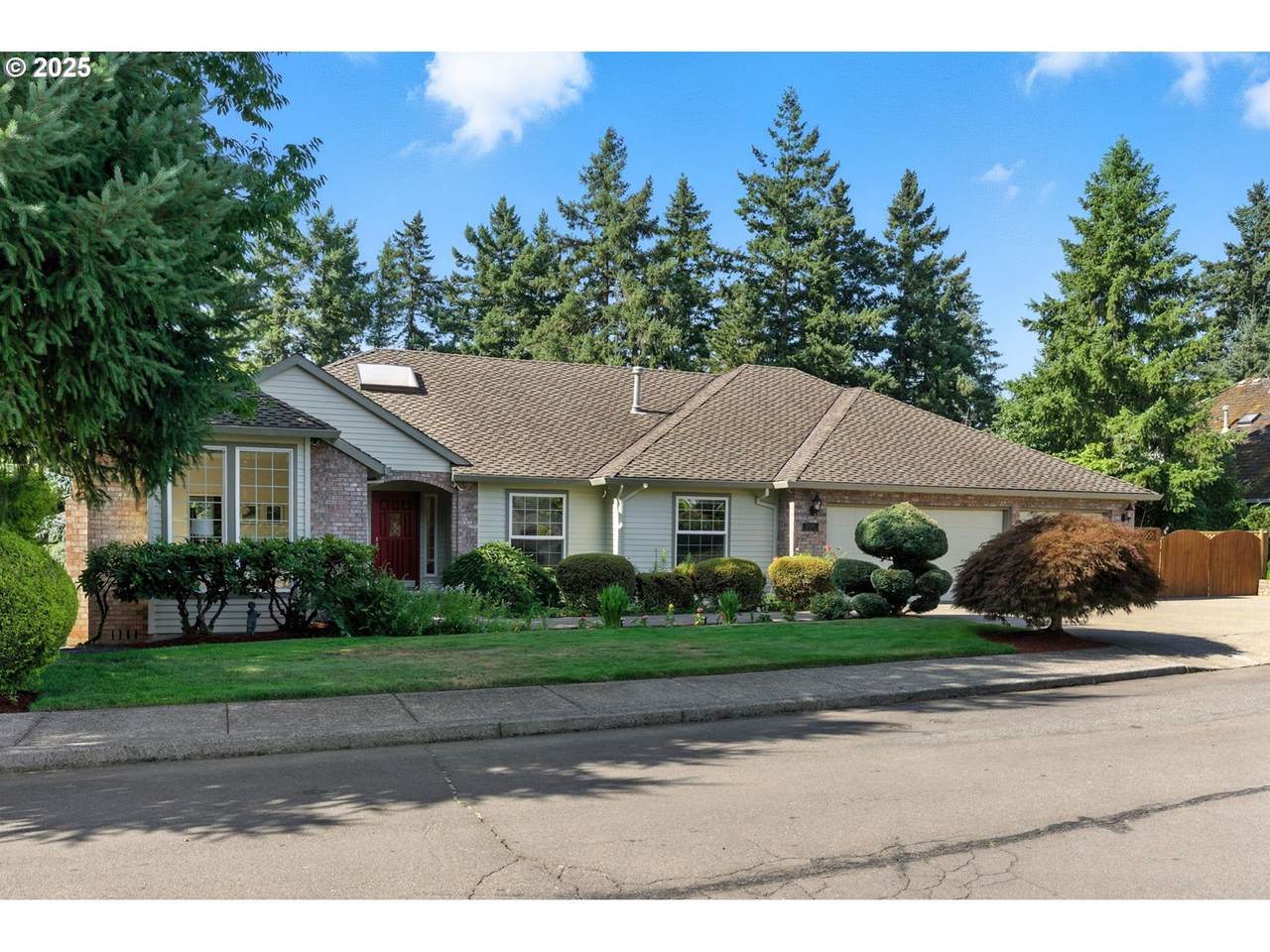 12524 Bluff Dr - Photo 1