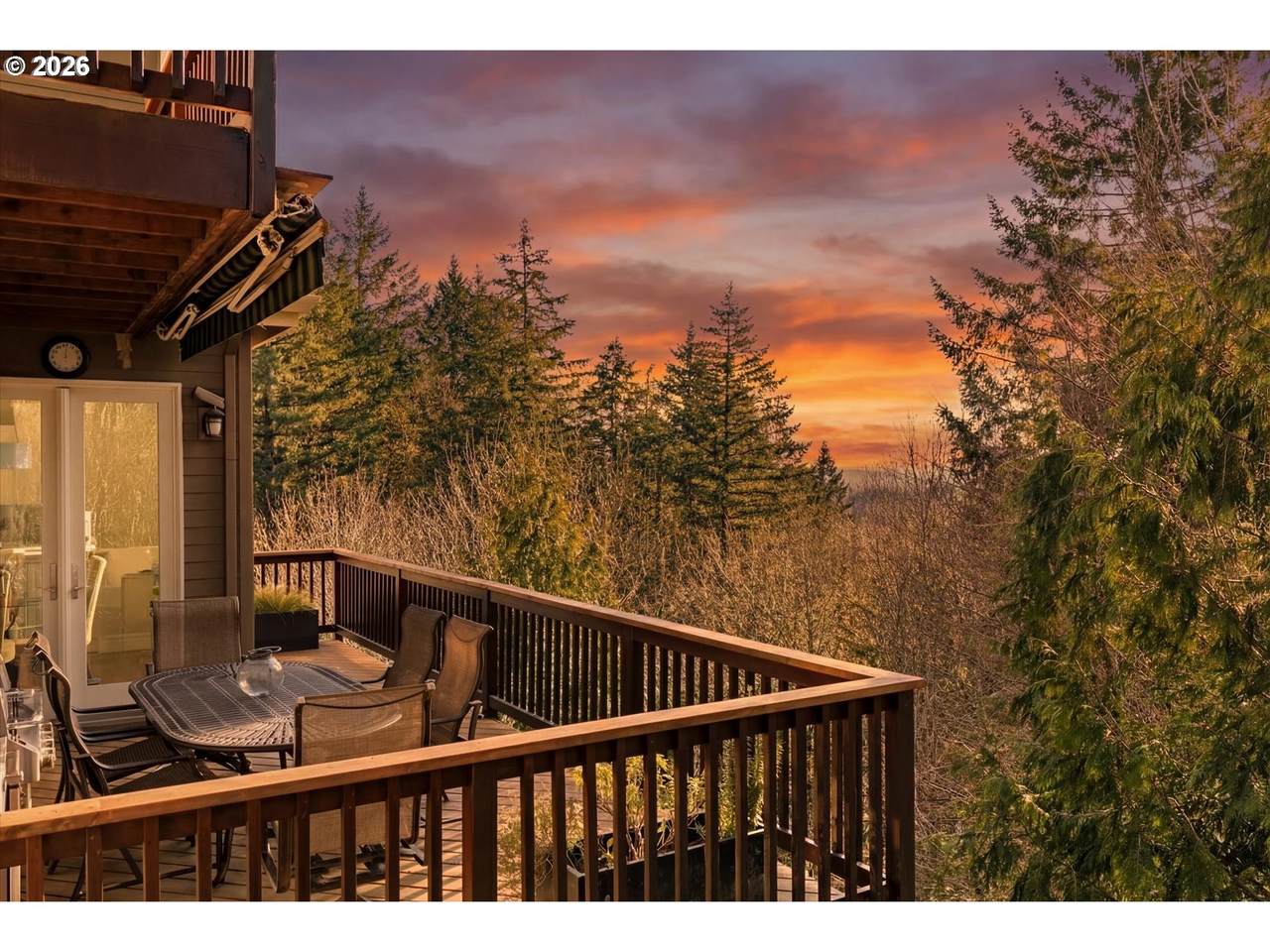 https://bt-photos.global.ssl.fastly.net/portland/1280_boomver_1_165242571-2.jpg