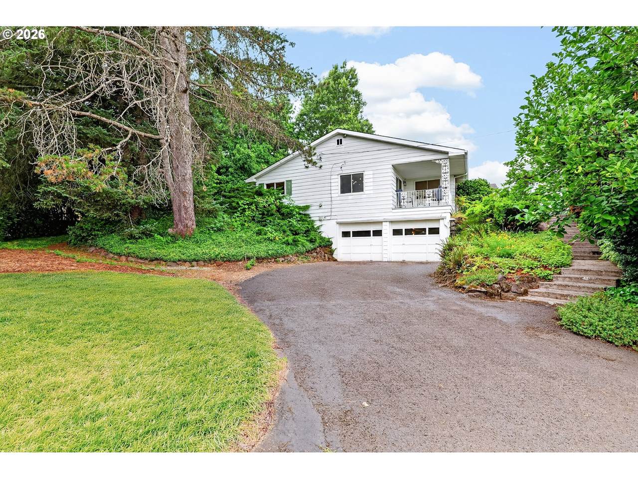 10065 Cresthill Rd - Photo 1