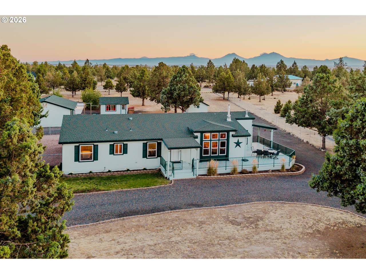 14204 Peninsula Dr - Photo 1