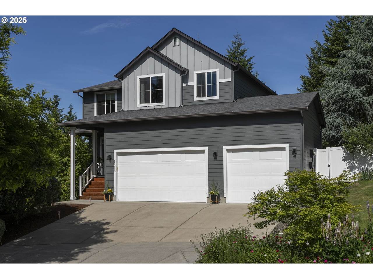 2415 125TH Ave - Photo 1