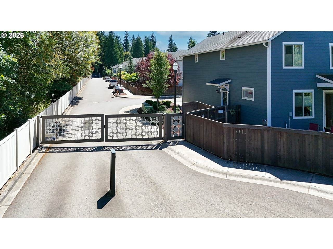 https://bt-photos.global.ssl.fastly.net/portland/1280_boomver_1_169587244-2.jpg