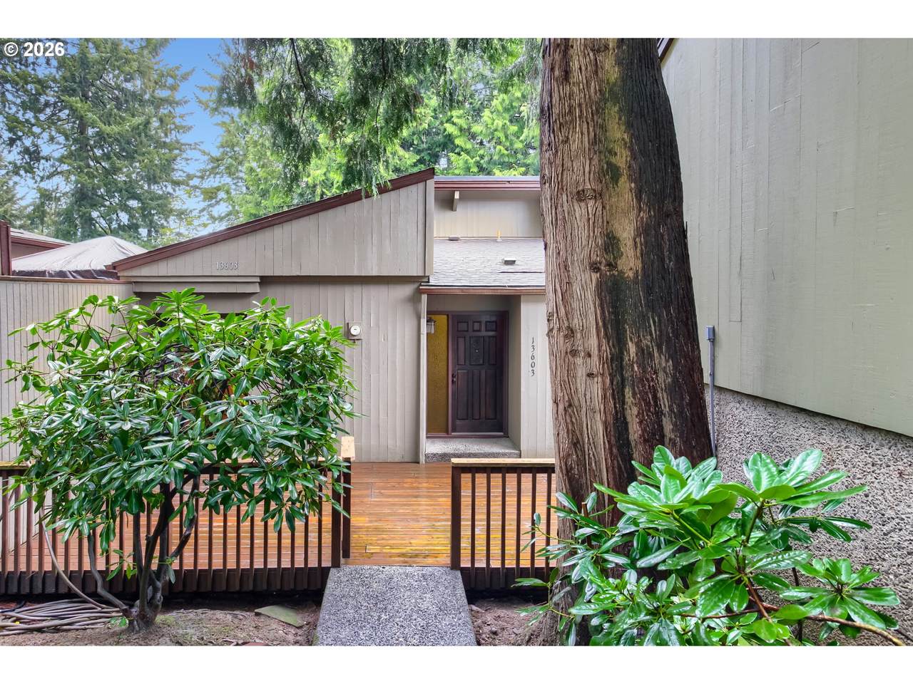 13603 Regents Dr - Photo 1