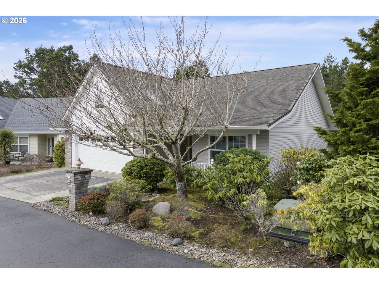 https://bt-photos.global.ssl.fastly.net/portland/1280_boomver_1_170003155-2.jpg
