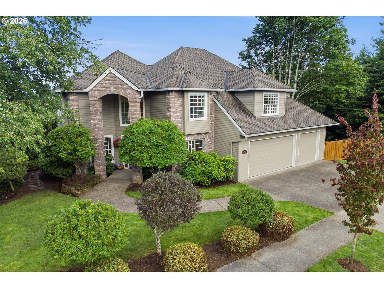 3390 Crescent Dr - Photo 1