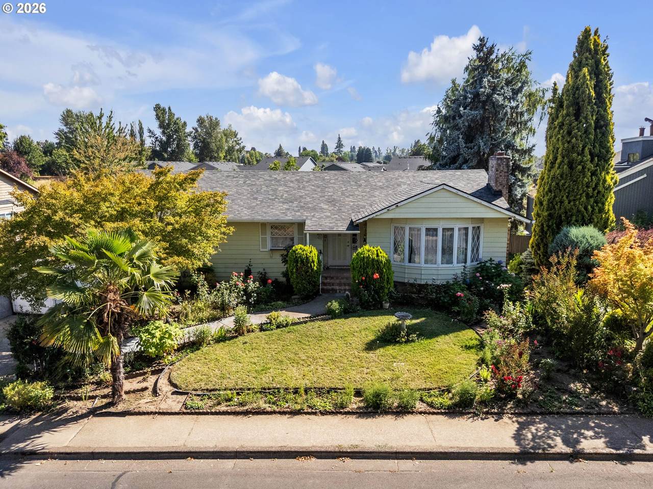 670 Smith Dr - Photo 1