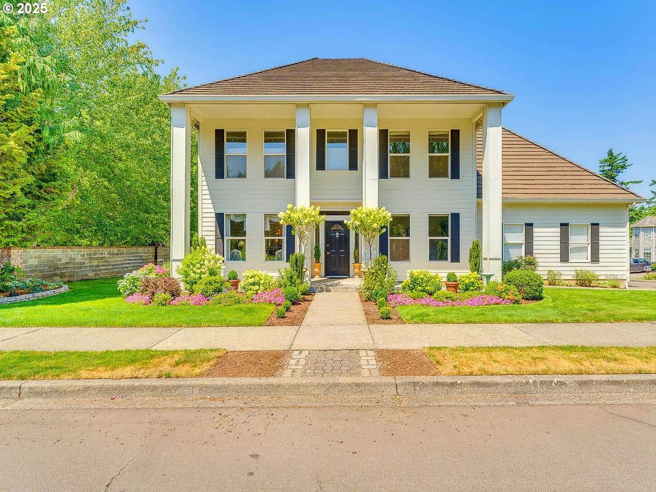 1837 45th Ave - Photo 1