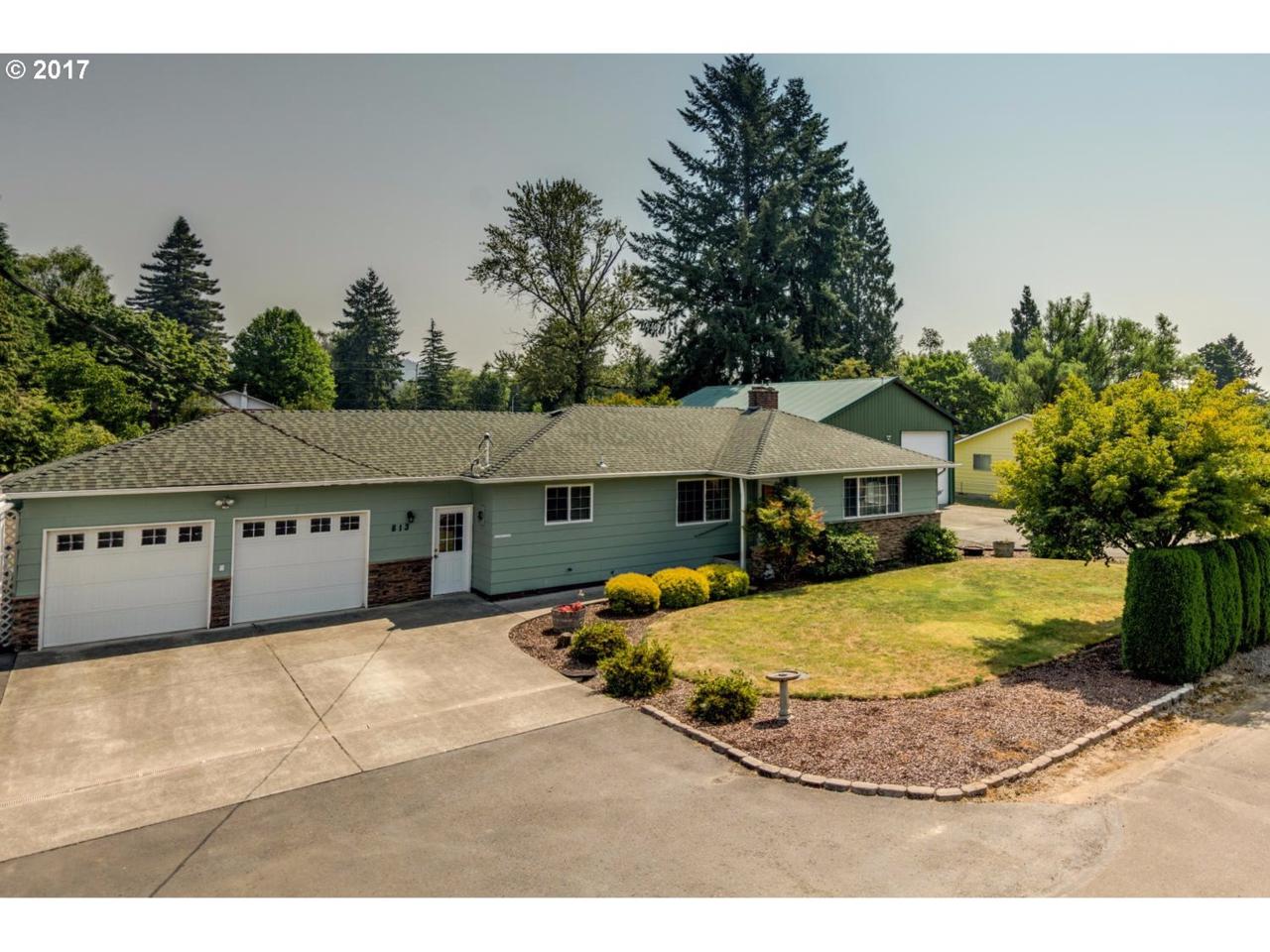 813 2ND Ave - Photo 1