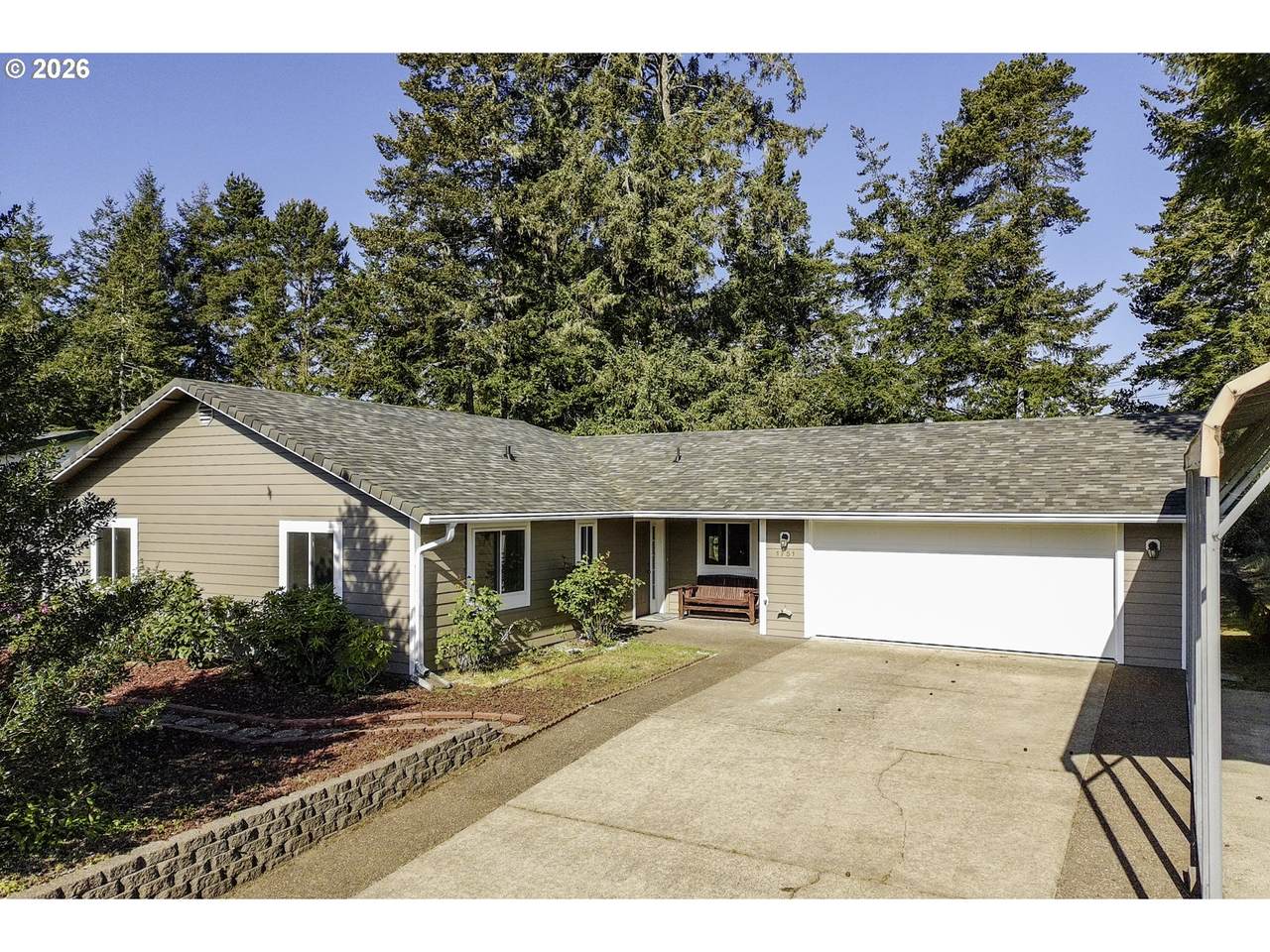 1751 Willow Loop - Photo 1