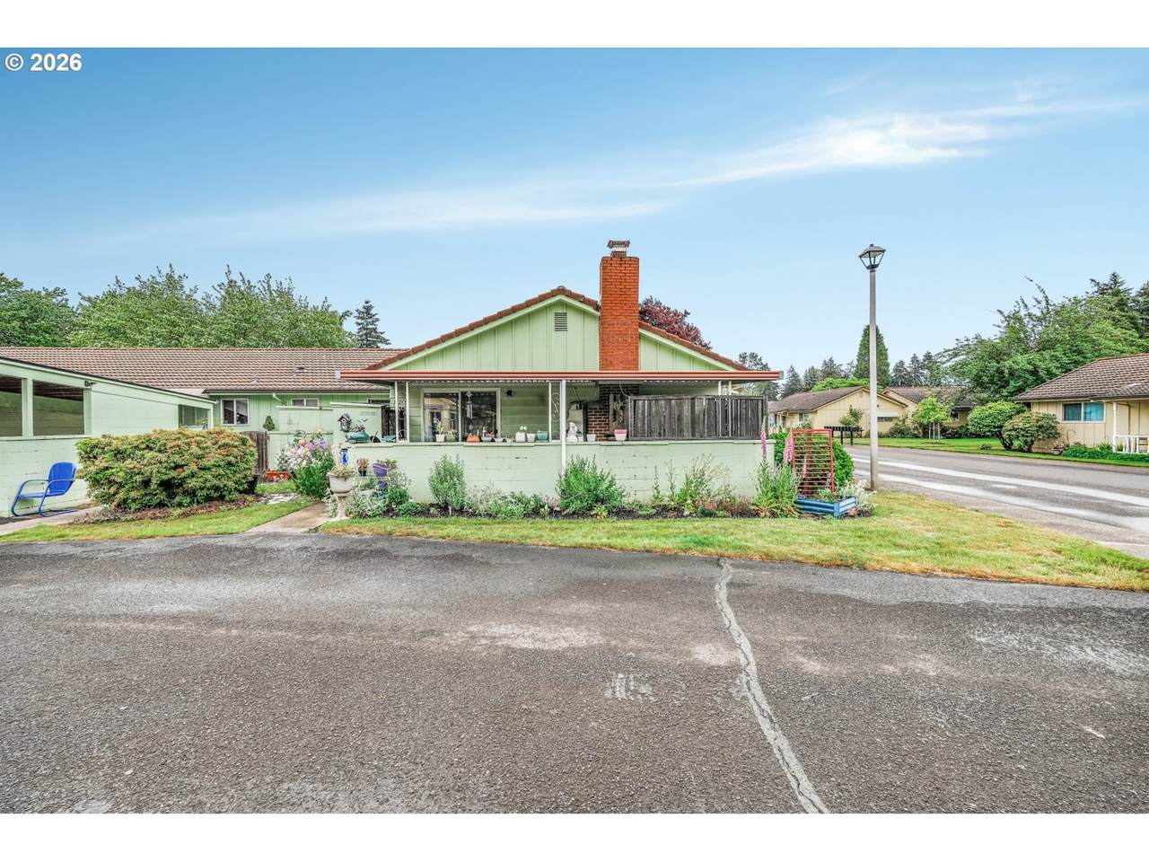 https://bt-photos.global.ssl.fastly.net/portland/1280_boomver_1_176152328-2.jpg