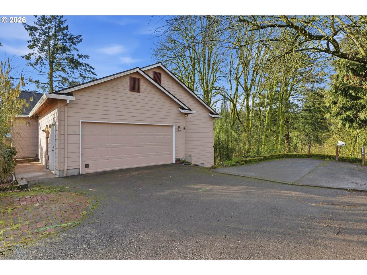 112 Mellinger Pl - Photo 1