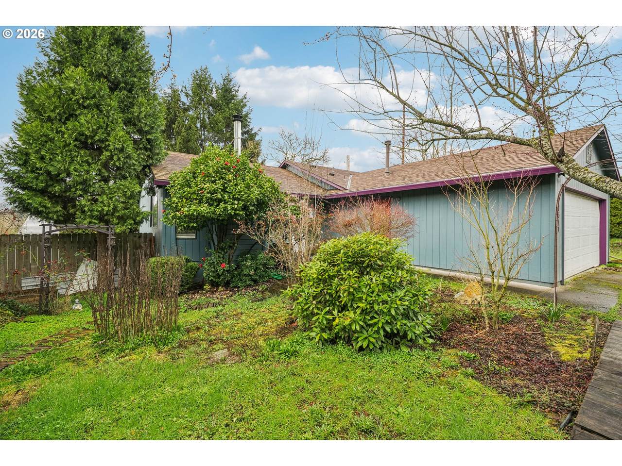 https://bt-photos.global.ssl.fastly.net/portland/1280_boomver_1_176500669-2.jpg