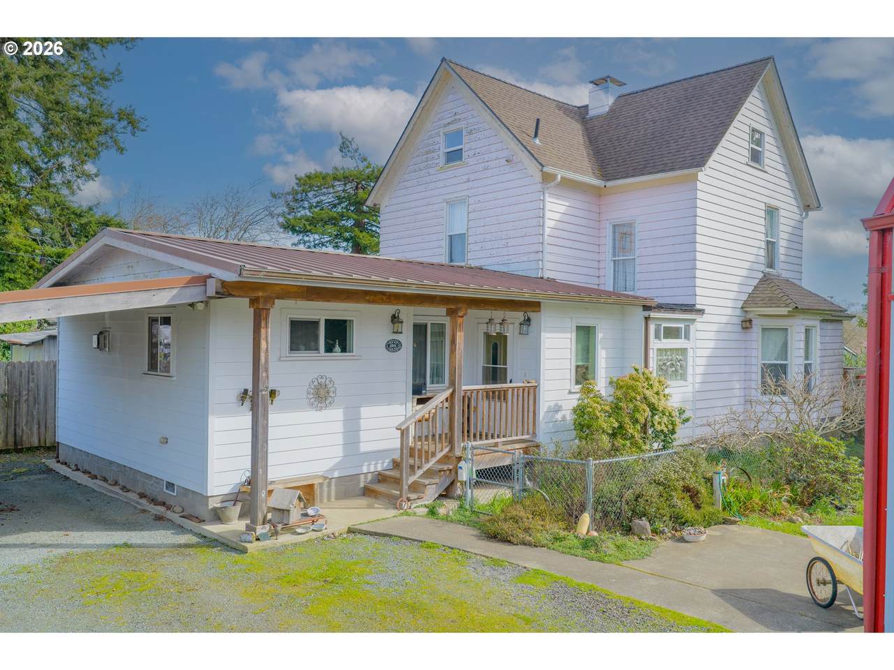 1150 8TH St - Photo 1