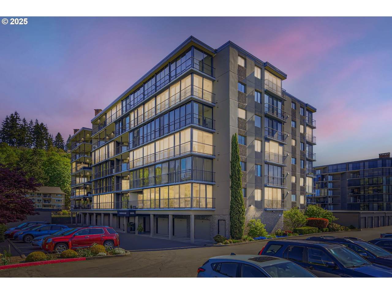 5535 Evergreen Blvd - Photo 1