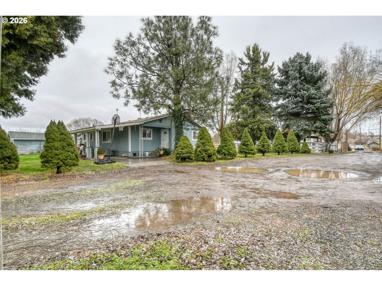 32611 Baxter Rd - Photo 1