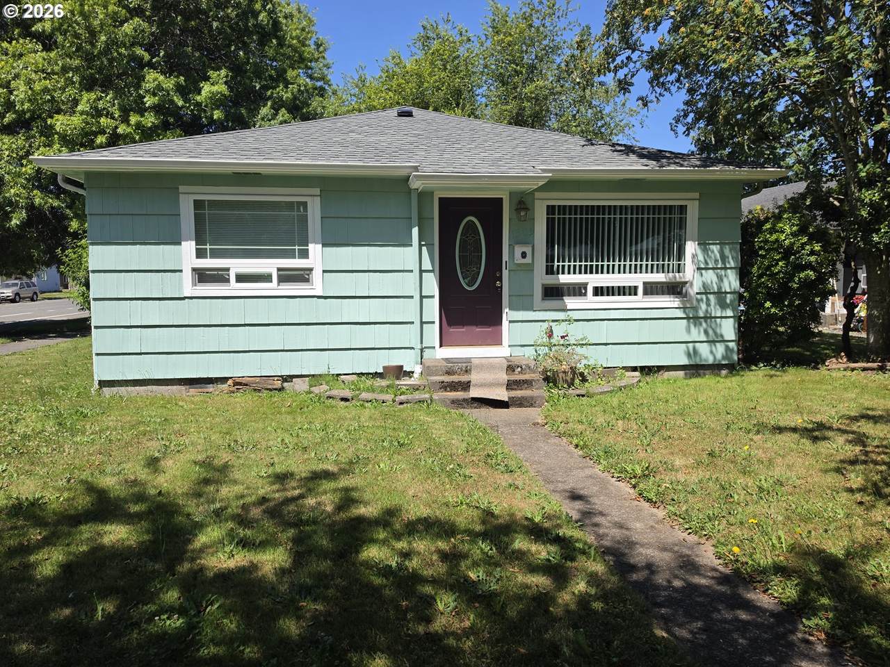 1305 8TH Ave - Photo 1