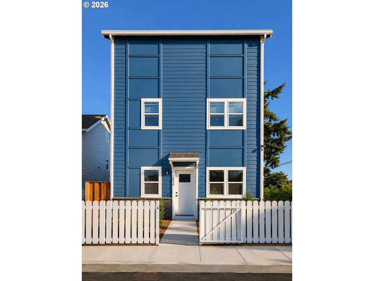 https://bt-photos.global.ssl.fastly.net/portland/1280_boomver_2_179659909-2.jpg