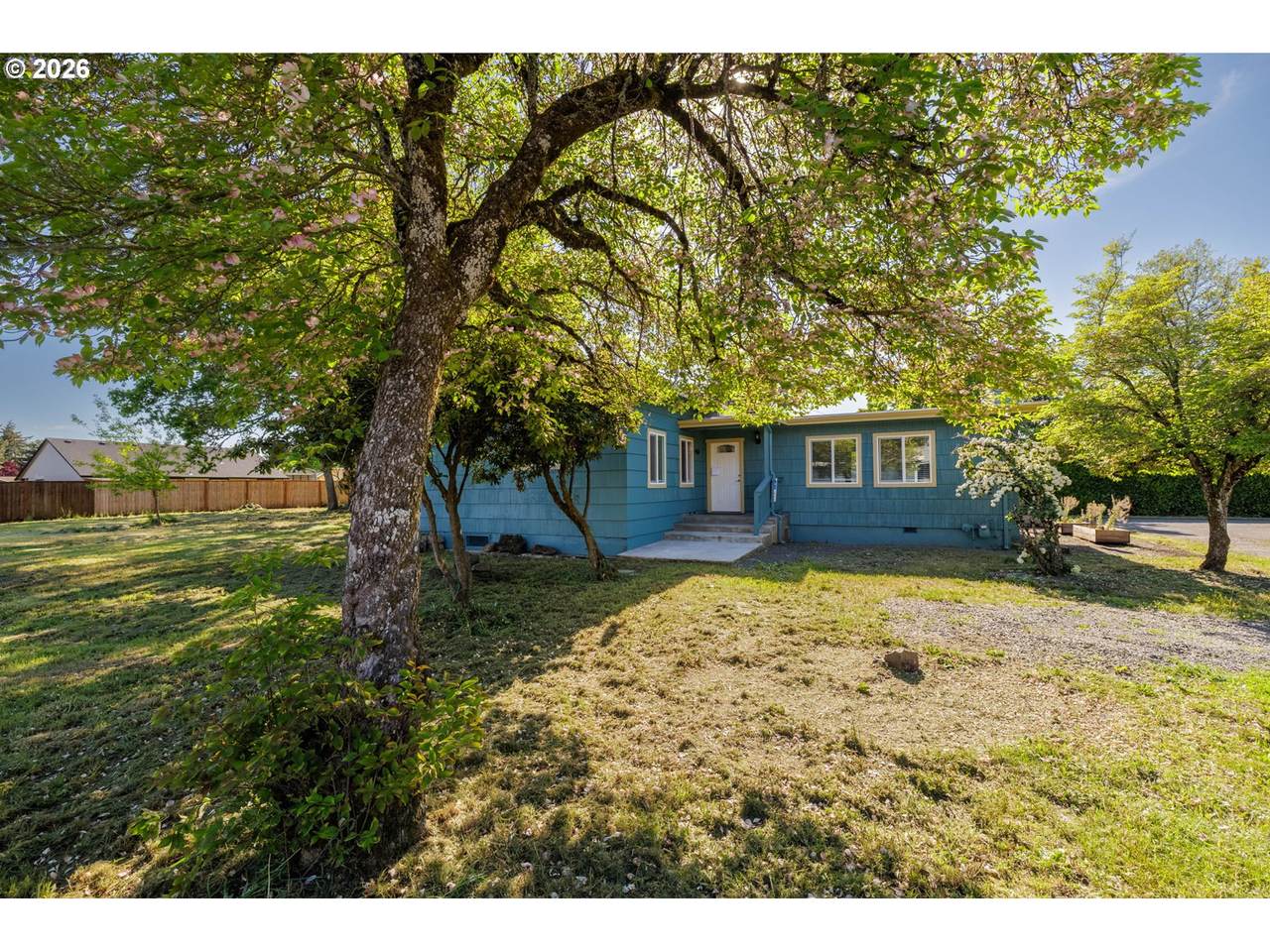 450 Hunsaker Ln - Photo 1