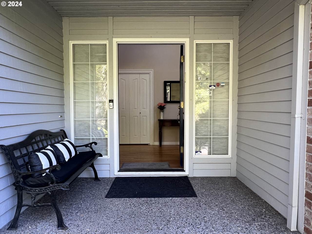 https://bt-photos.global.ssl.fastly.net/portland/1280_boomver_1_180616928-2.jpg
