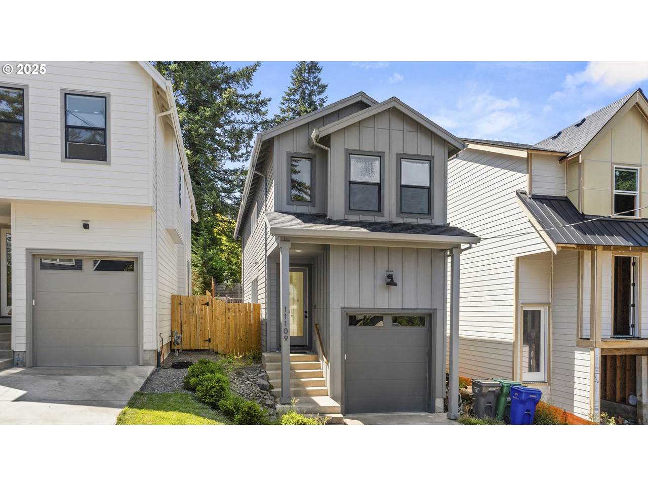 11109 43RD Ave - Photo 1