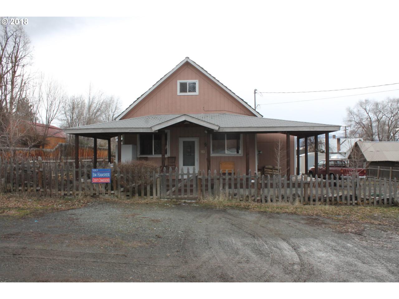 115 3RD St - Photo 1