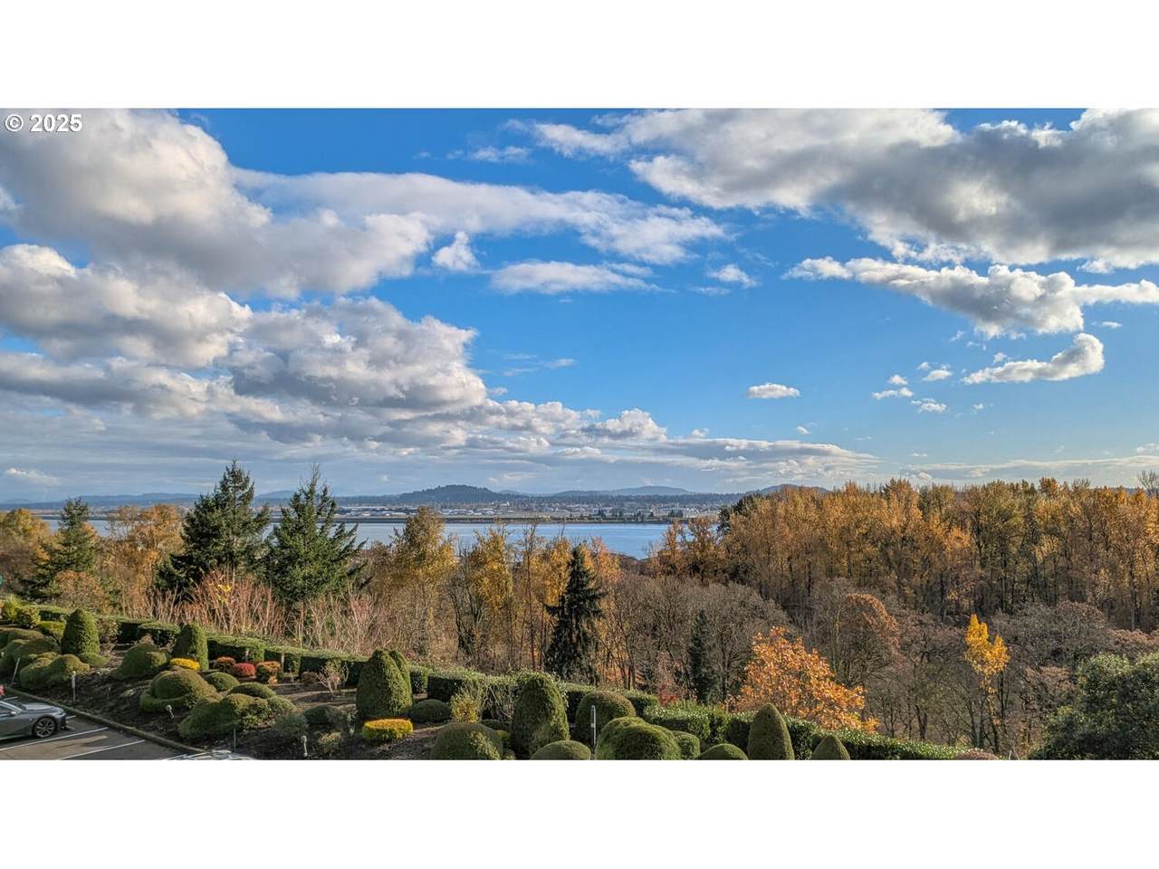 https://bt-photos.global.ssl.fastly.net/portland/1280_boomver_1_180842800-2.jpg