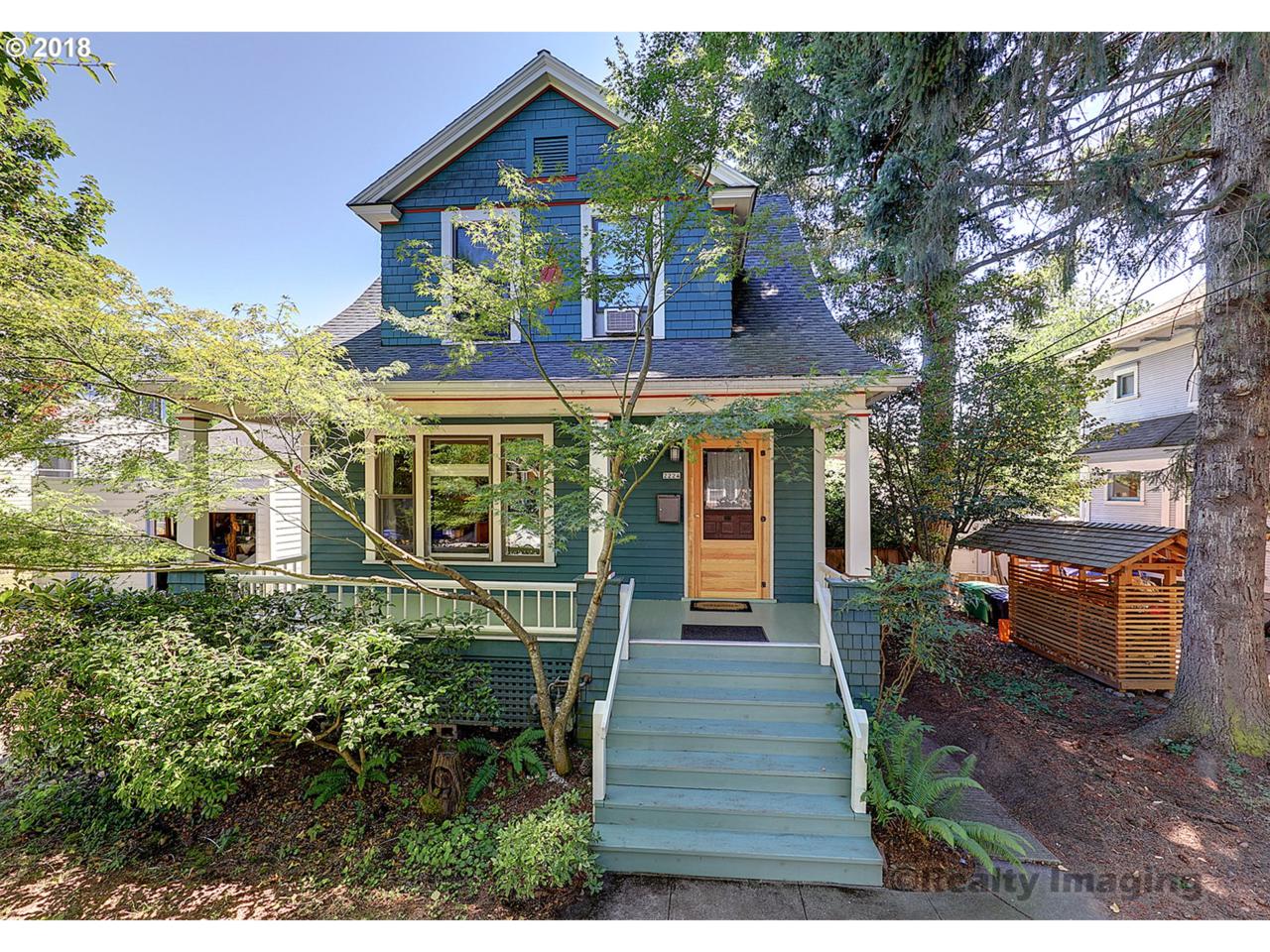 2224 Main St - Photo 1