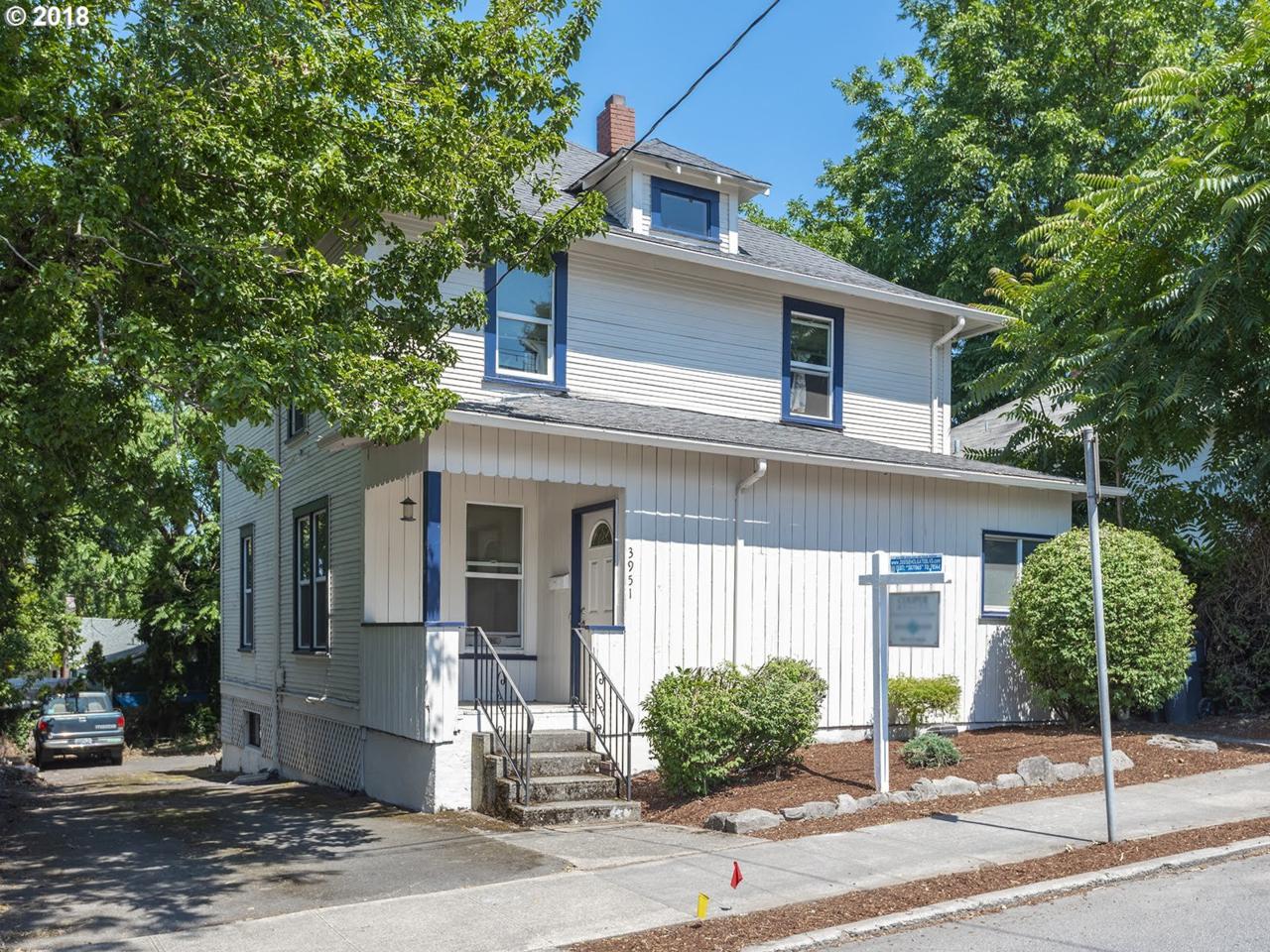 3951 Holgate Blvd - Photo 1