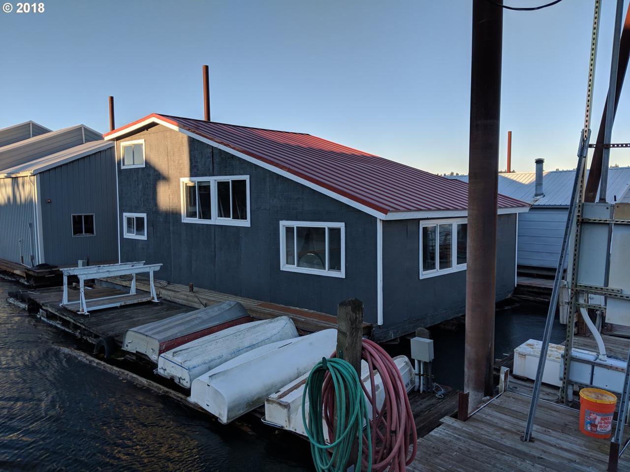 7005 Marine Dr - Photo 1