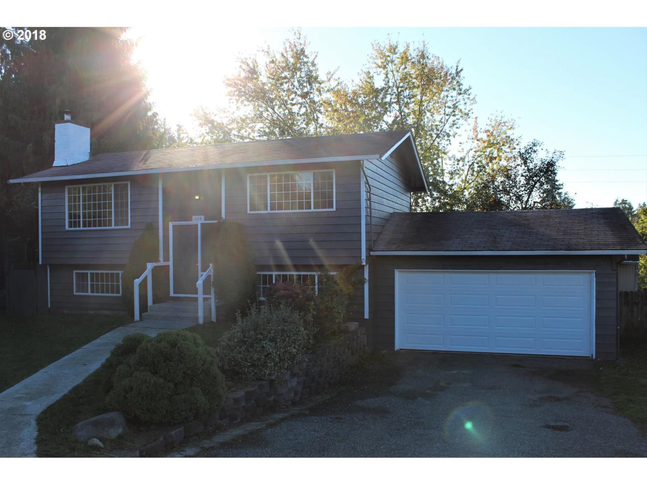 824 92nd Ave - Photo 1