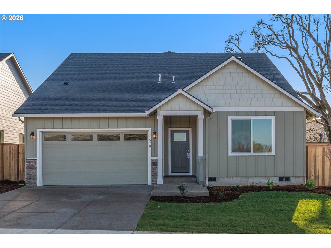1578 Tracy St - Photo 1