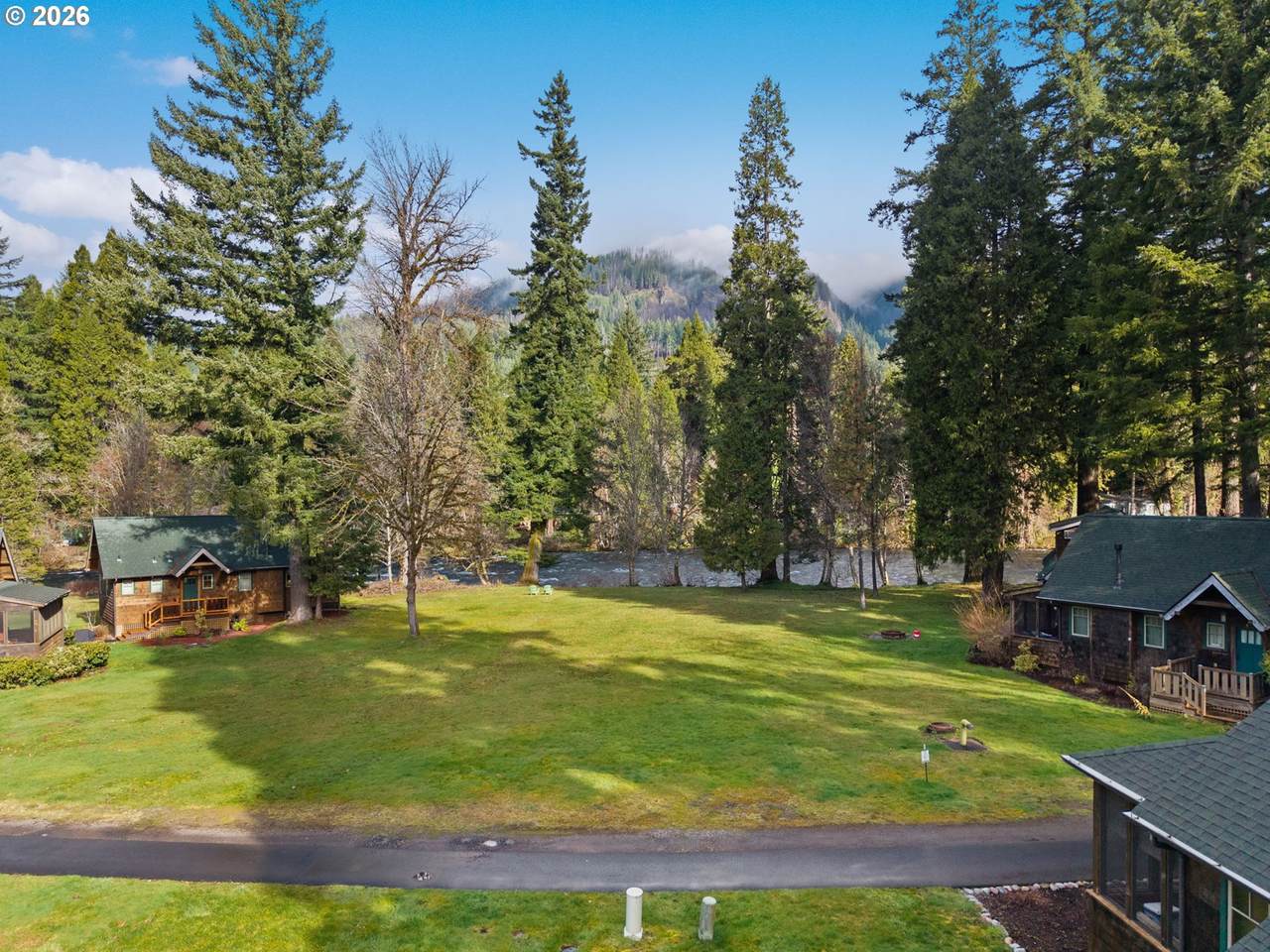 https://bt-photos.global.ssl.fastly.net/portland/1280_boomver_1_183905300-2.jpg