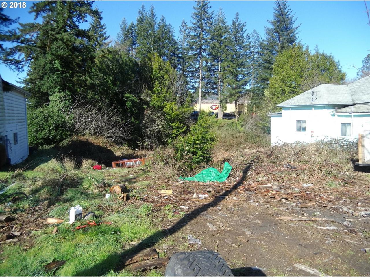 1025 Collier St - Photo 1