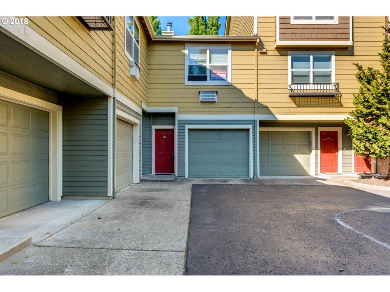 708 Fairwinds Loop - Photo 1