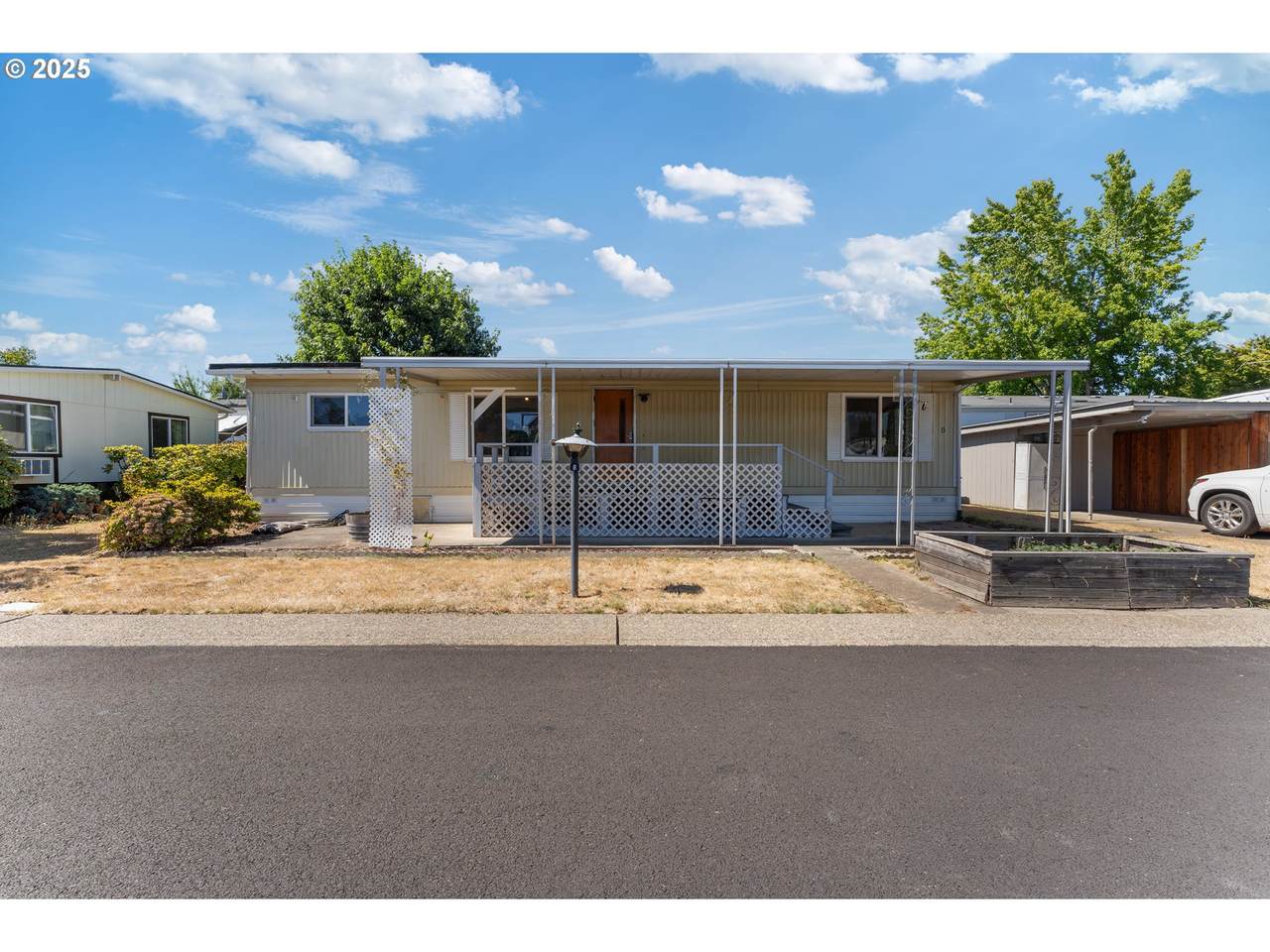 2681 River Rd - Photo 1