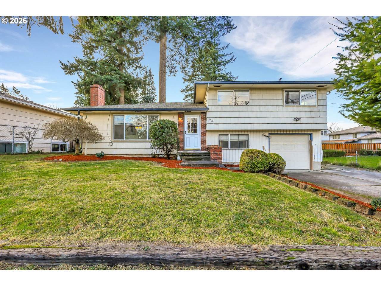 1001 130TH Ave - Photo 1