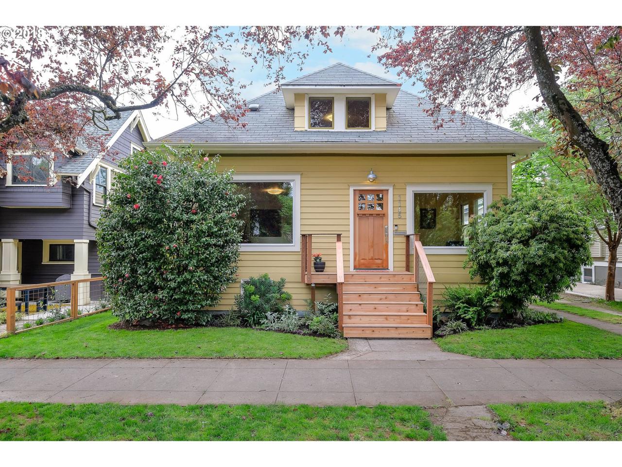 1145 Bidwell St - Photo 1