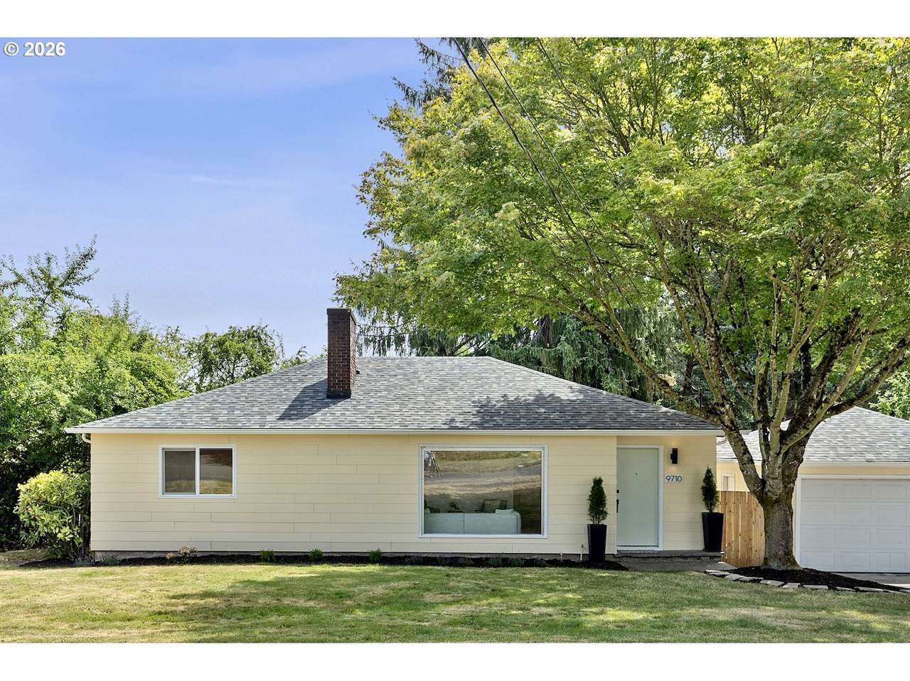 9710 52ND Ave - Photo 1
