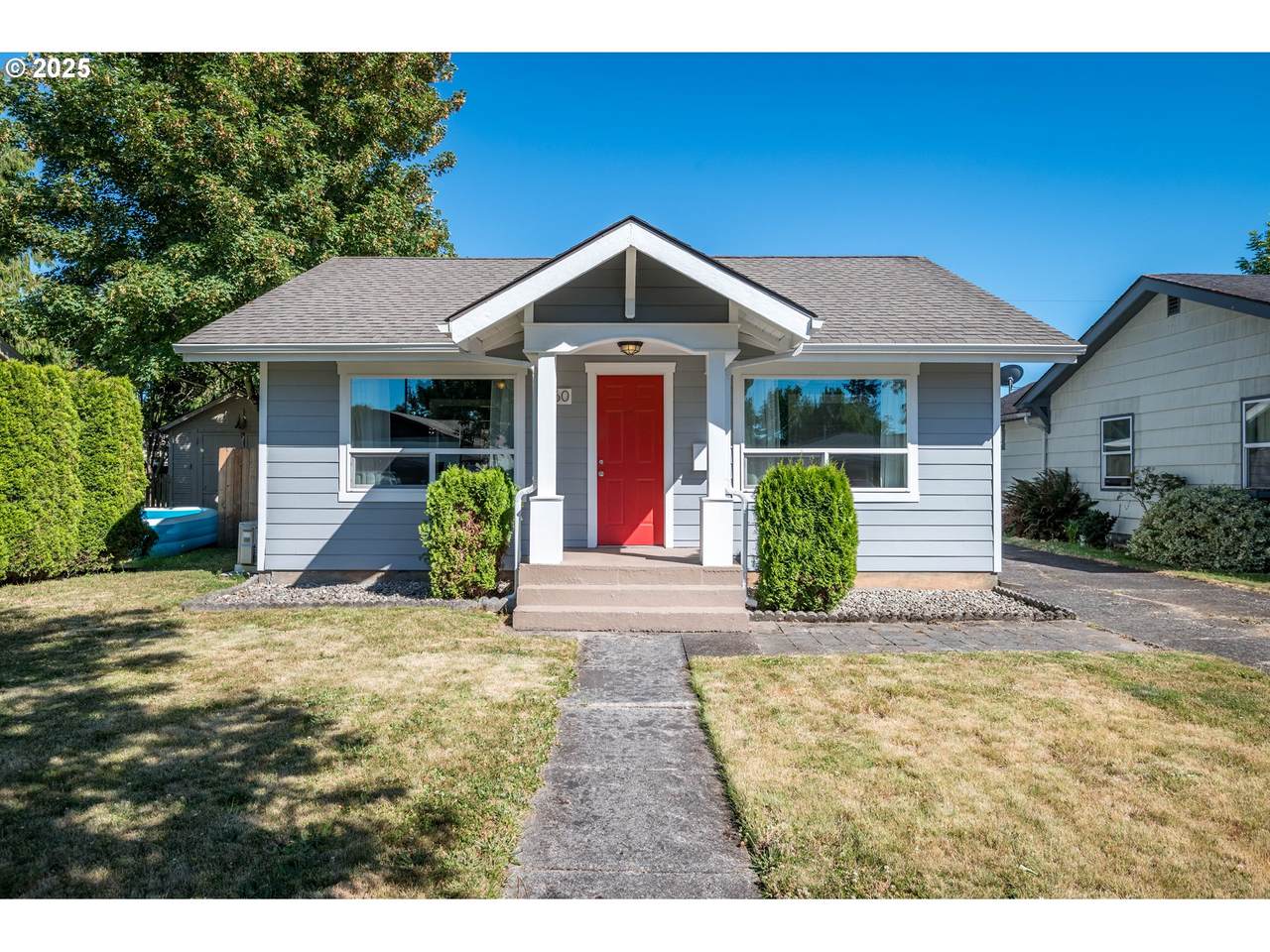 460 21ST Ave - Photo 1