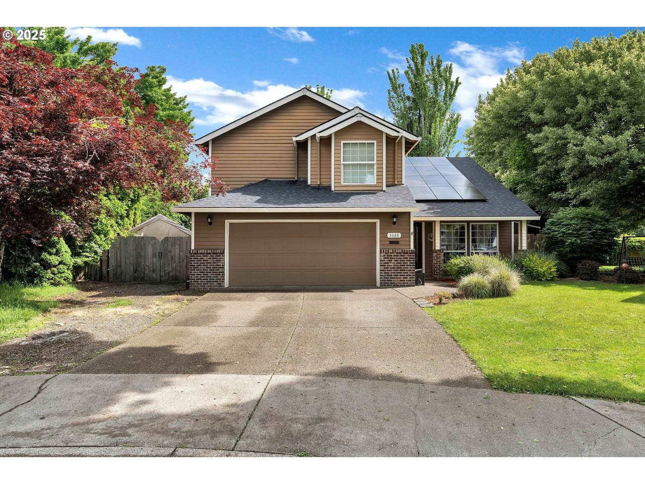 3088 1ST Ct - Photo 1