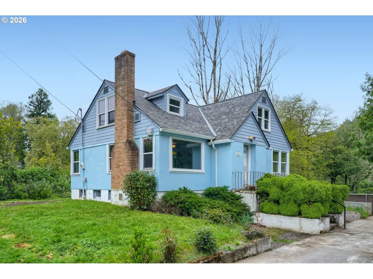 3552 Everett St - Photo 1