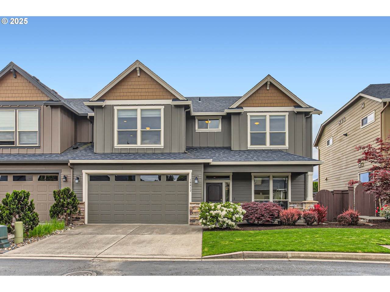 10612 33RD Ave - Photo 1