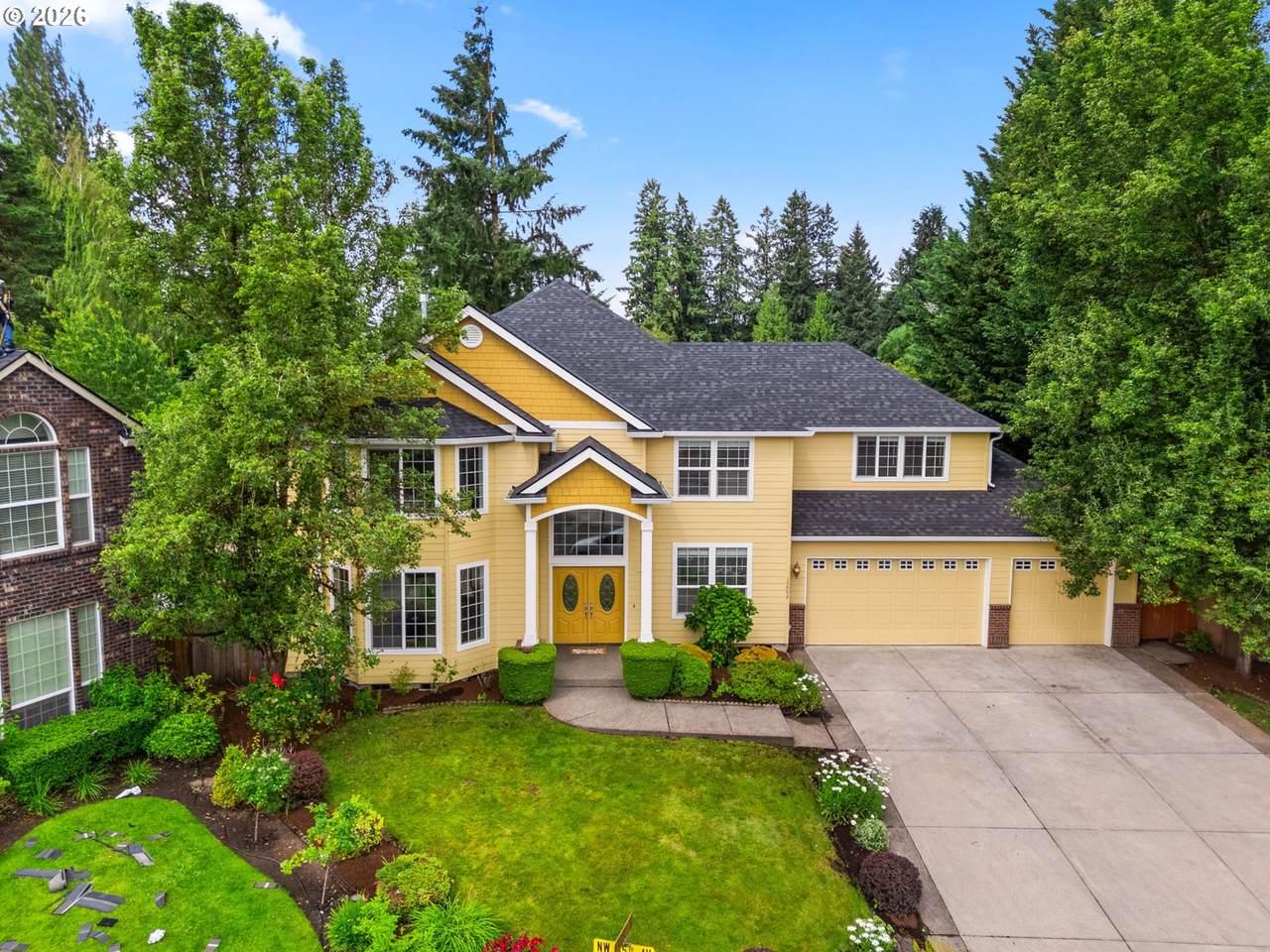 https://bt-photos.global.ssl.fastly.net/portland/1280_boomver_1_188571434-2.jpg