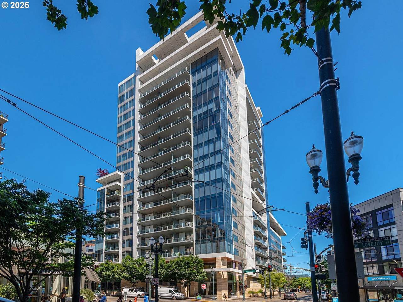 1001 Lovejoy St - Photo 1