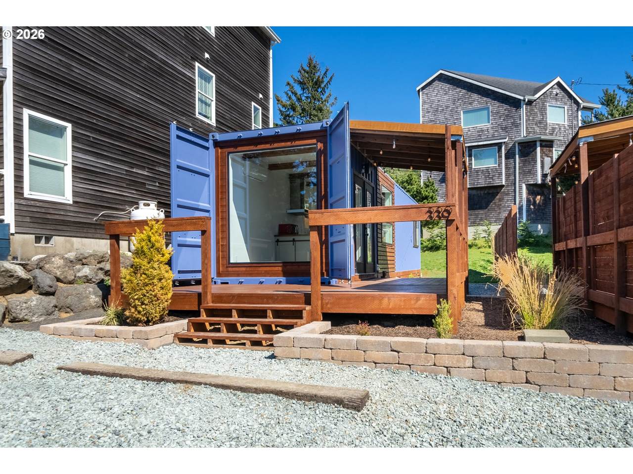 339 Hillsdale St - Photo 1