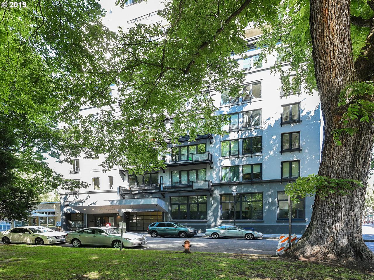 300 8TH Ave - Photo 1