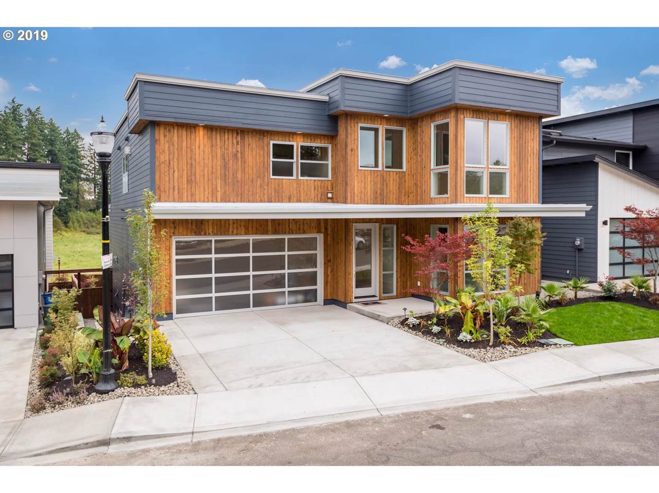 8509 39TH Ave - Photo 1