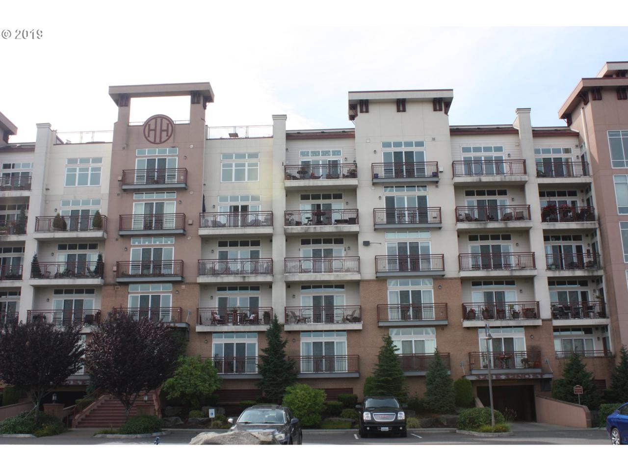 320 32nd St - Photo 1